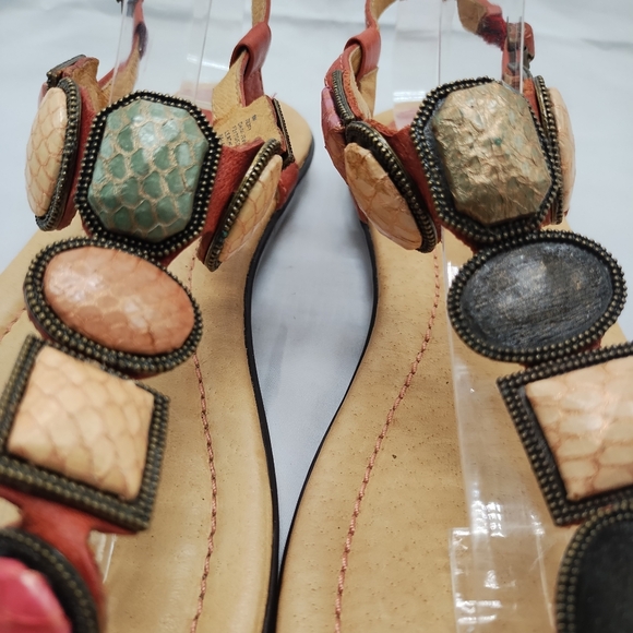 Women's Frye Dani Jeweled T strap Sandals Size 8M - Picture 3 of 10